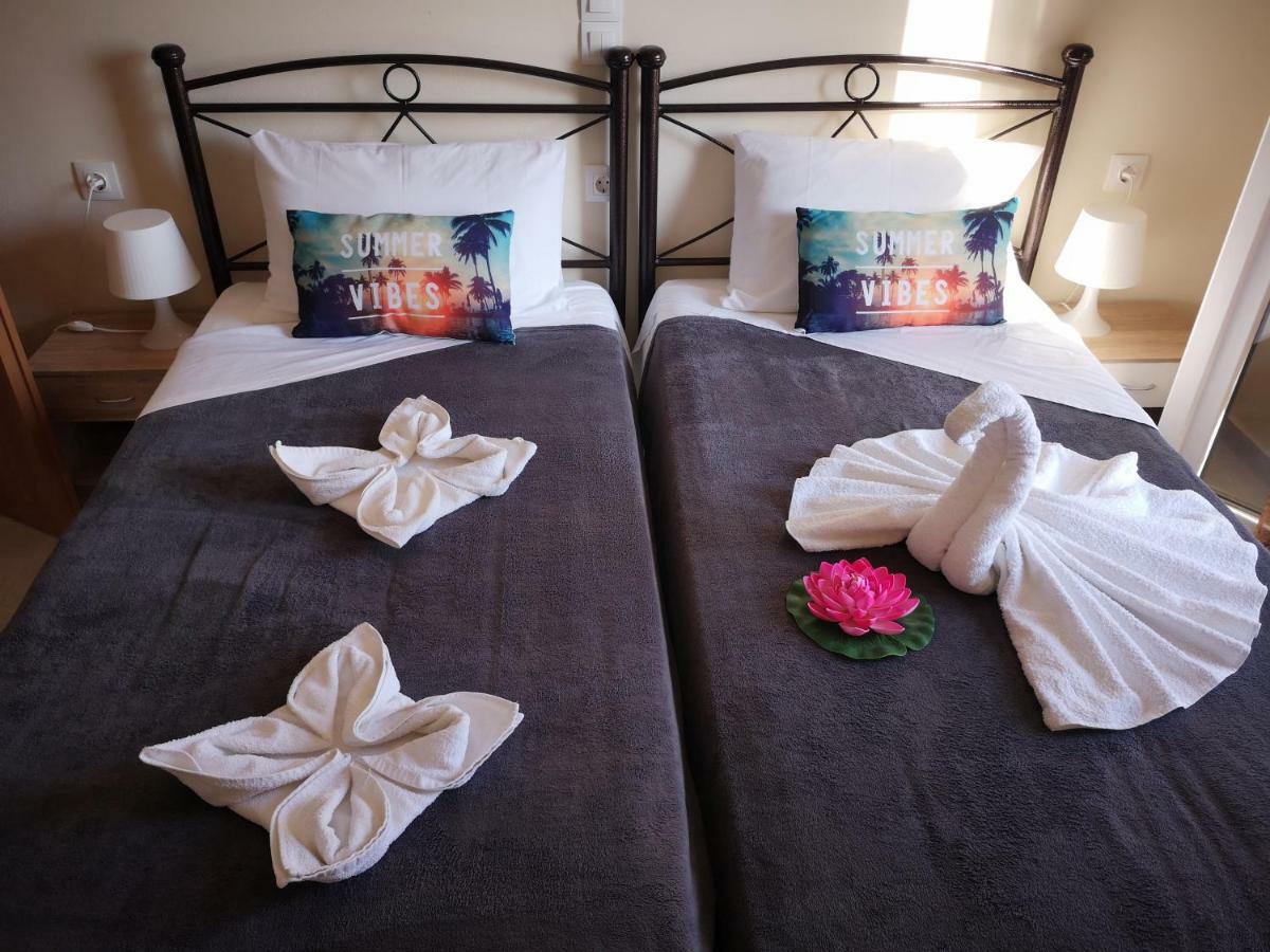 Apartment Alexis Armeno มาราไธอาส ภายนอก รูปภาพ