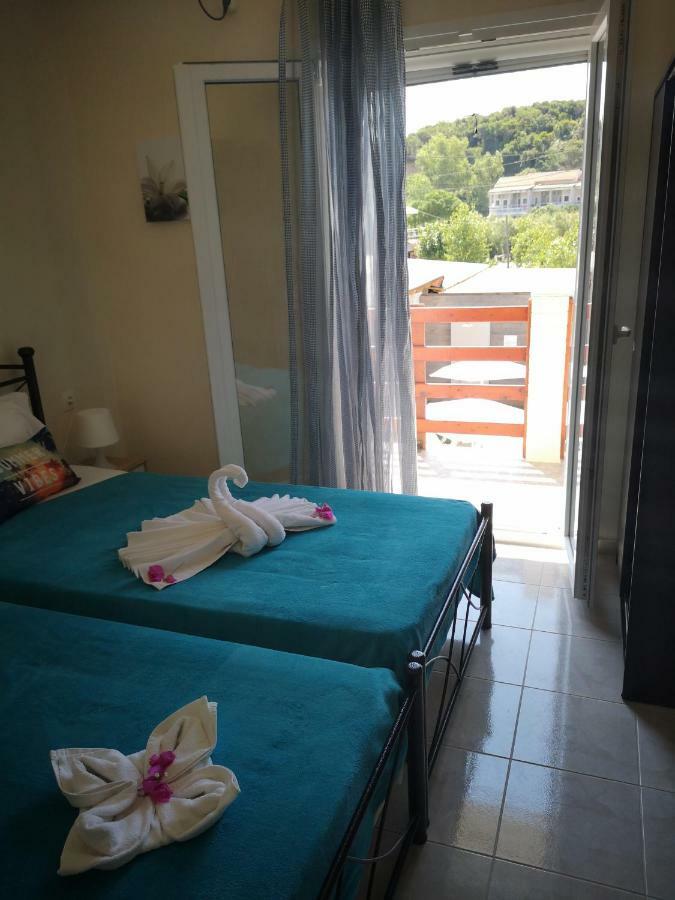 Apartment Alexis Armeno มาราไธอาส ภายนอก รูปภาพ