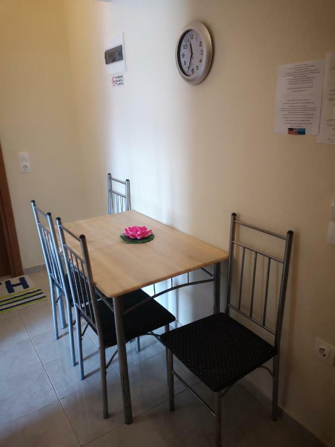 Apartment Alexis Armeno มาราไธอาส ภายนอก รูปภาพ