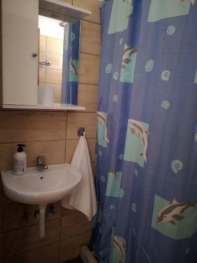 Apartment Alexis Armeno มาราไธอาส ภายนอก รูปภาพ