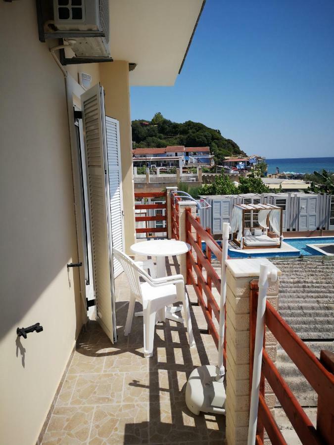 Apartment Alexis Armeno มาราไธอาส ภายนอก รูปภาพ